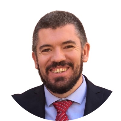Luis T.